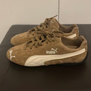 Puma sneakers - never worn